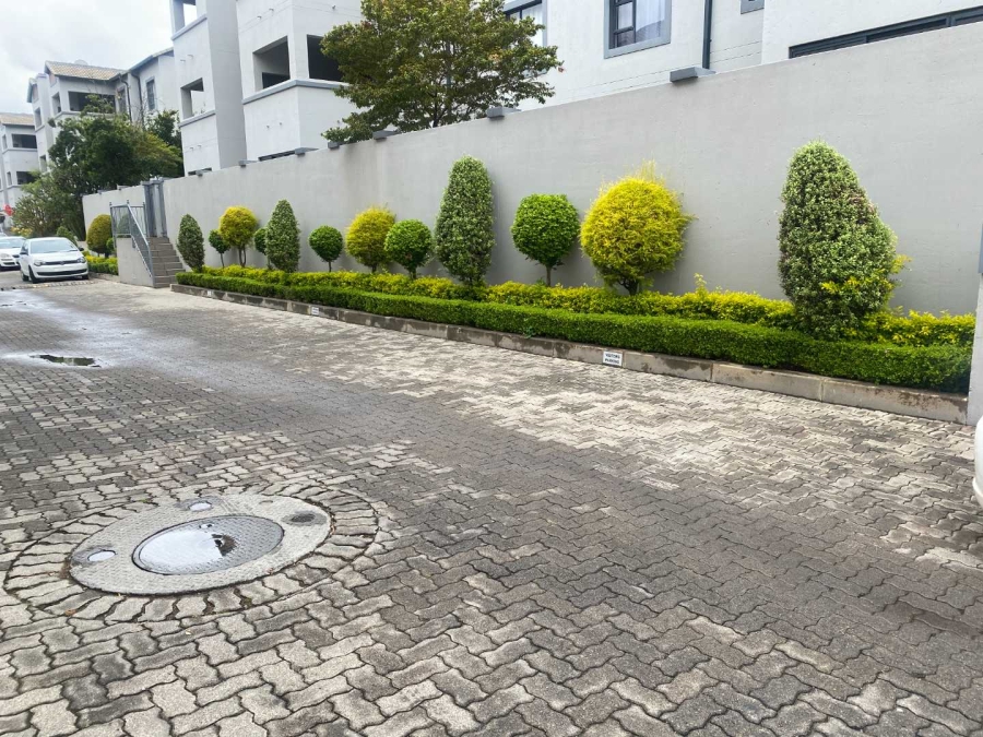 2 Bedroom Property for Sale in Honeydew Grove Gauteng