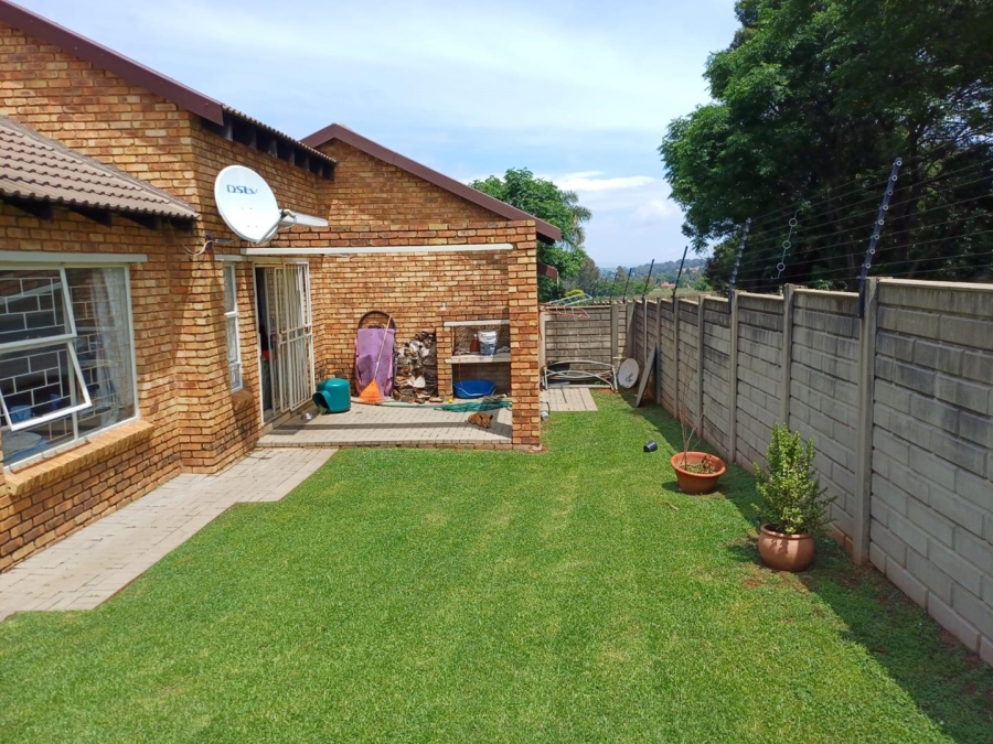To Let 3 Bedroom Property for Rent in Allens Nek Gauteng