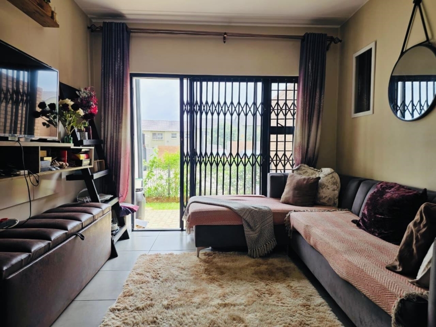 To Let 2 Bedroom Property for Rent in Vorna Valley Gauteng
