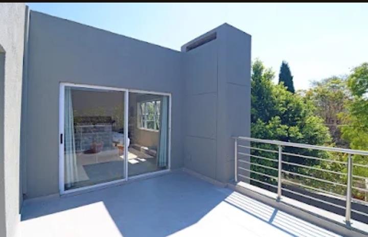 To Let 3 Bedroom Property for Rent in Sandown Gauteng