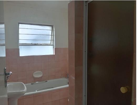 To Let 2 Bedroom Property for Rent in Lyndhurst Gauteng