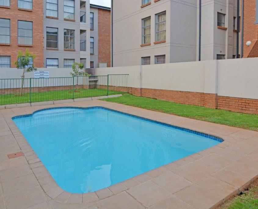 To Let 2 Bedroom Property for Rent in Jansenpark Gauteng