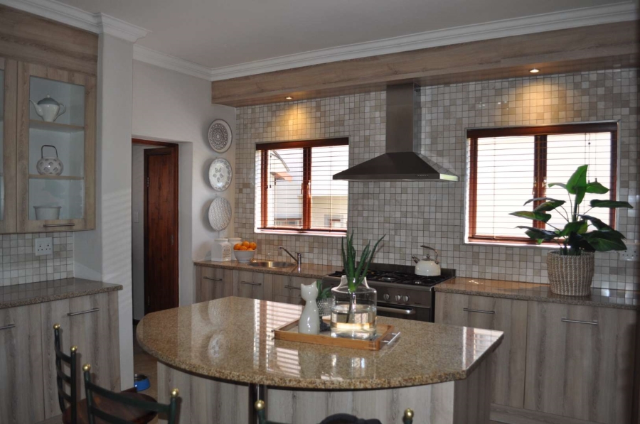 3 Bedroom Property for Sale in Olympus Gauteng