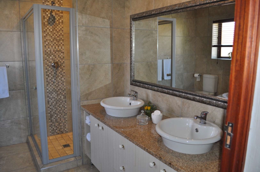 3 Bedroom Property for Sale in Olympus Gauteng