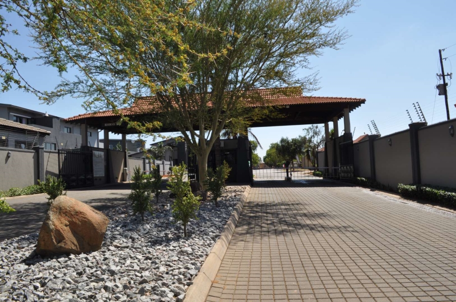 3 Bedroom Property for Sale in Olympus Gauteng