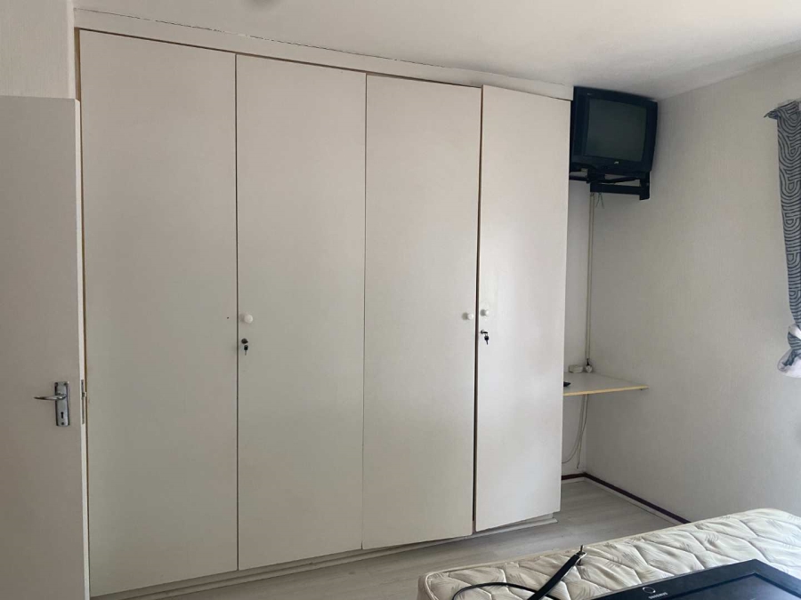 To Let 2 Bedroom Property for Rent in Paulshof Gauteng