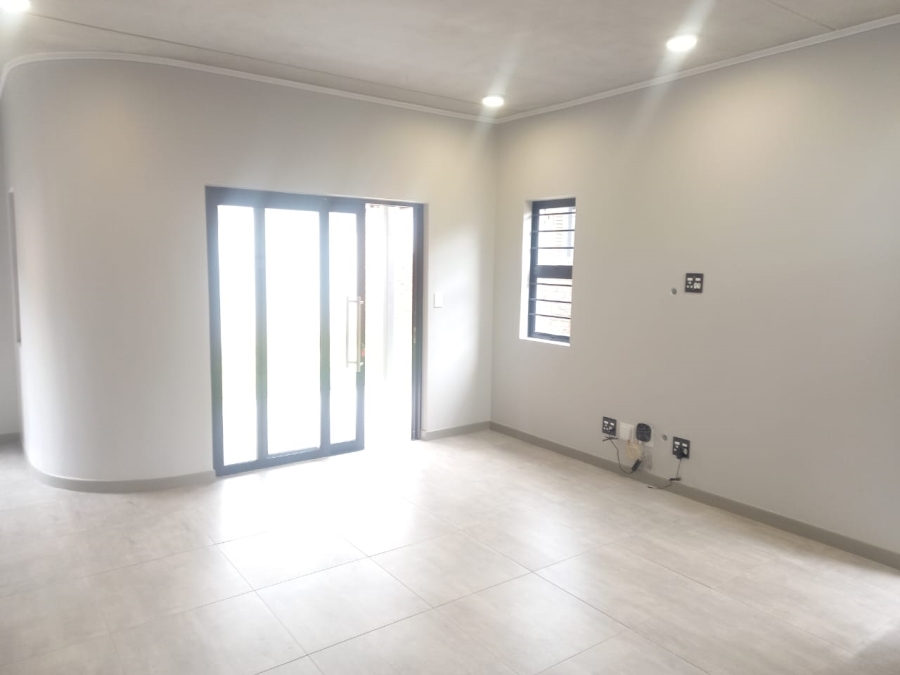 3 Bedroom Property for Sale in North Riding Gauteng