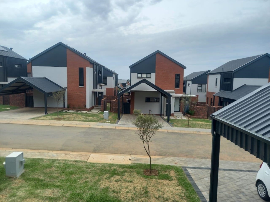 3 Bedroom Property for Sale in North Riding Gauteng