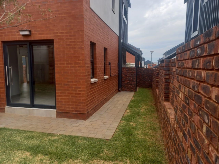 3 Bedroom Property for Sale in North Riding Gauteng