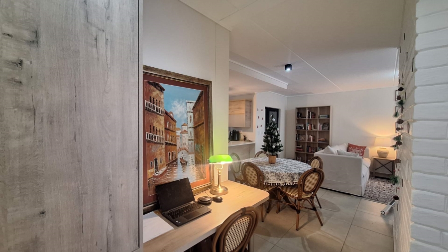 To Let 2 Bedroom Property for Rent in Noordhang Gauteng