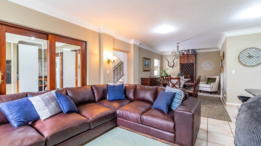 To Let 3 Bedroom Property for Rent in Morehill Gauteng