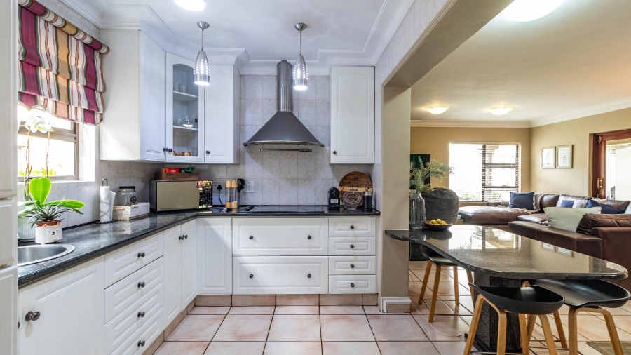 To Let 3 Bedroom Property for Rent in Morehill Gauteng