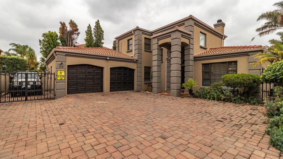 To Let 3 Bedroom Property for Rent in Morehill Gauteng