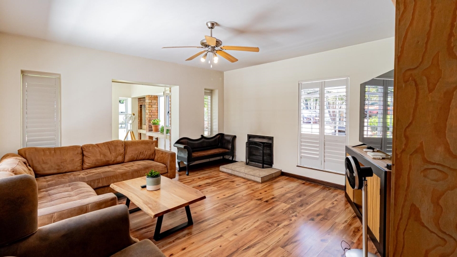 To Let 4 Bedroom Property for Rent in Dainfern Golf Estate Gauteng