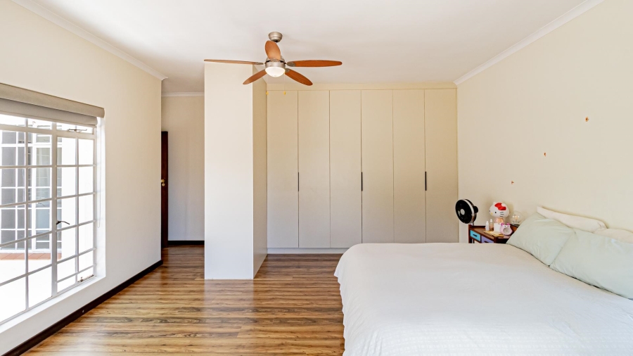 To Let 4 Bedroom Property for Rent in Dainfern Golf Estate Gauteng