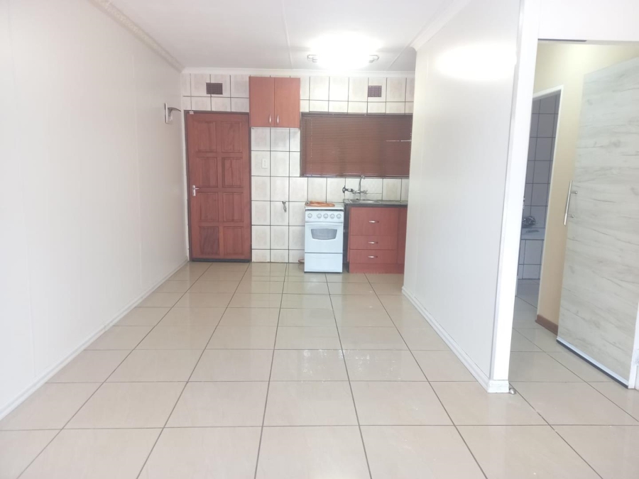 To Let 1 Bedroom Property for Rent in Cresta Gauteng