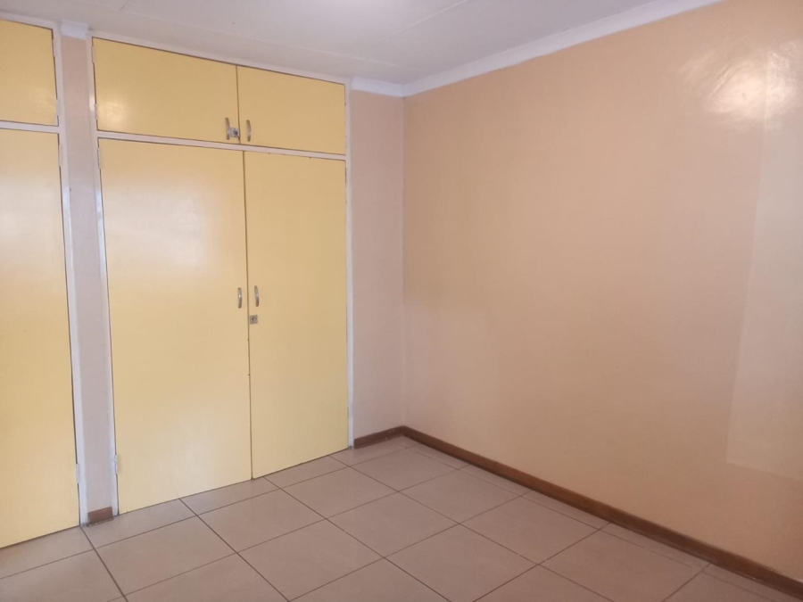 To Let 1 Bedroom Property for Rent in Cresta Gauteng