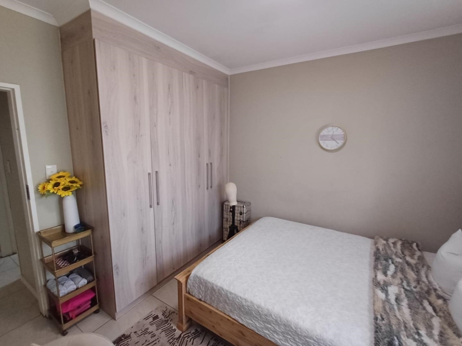 To Let 2 Bedroom Property for Rent in North Riding Gauteng