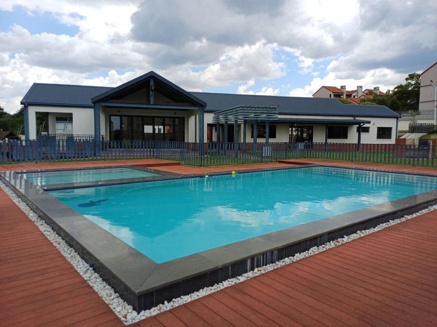 To Let 2 Bedroom Property for Rent in North Riding Gauteng