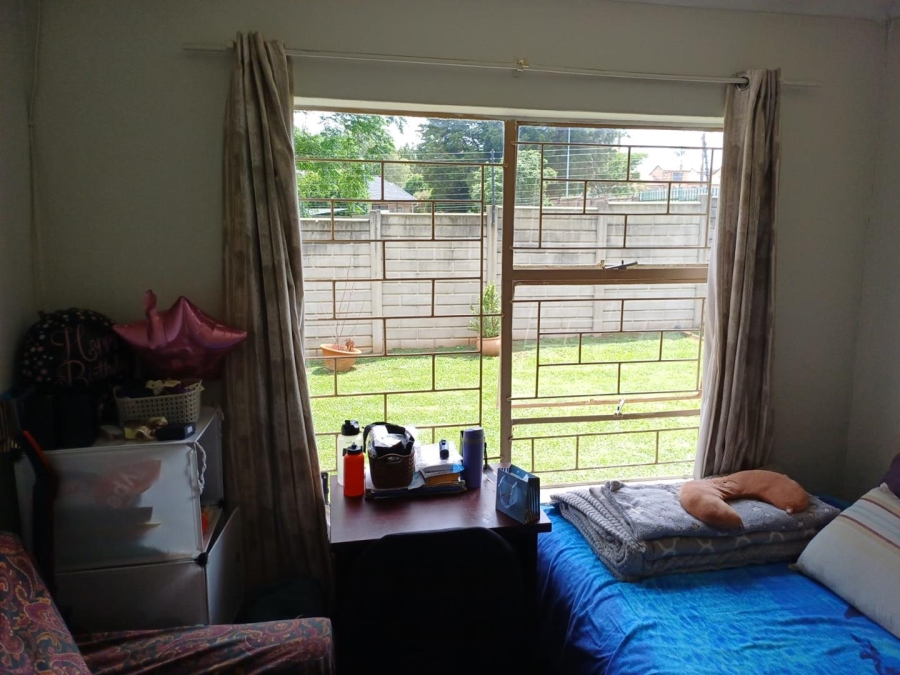 To Let 3 Bedroom Property for Rent in Allens Nek Gauteng