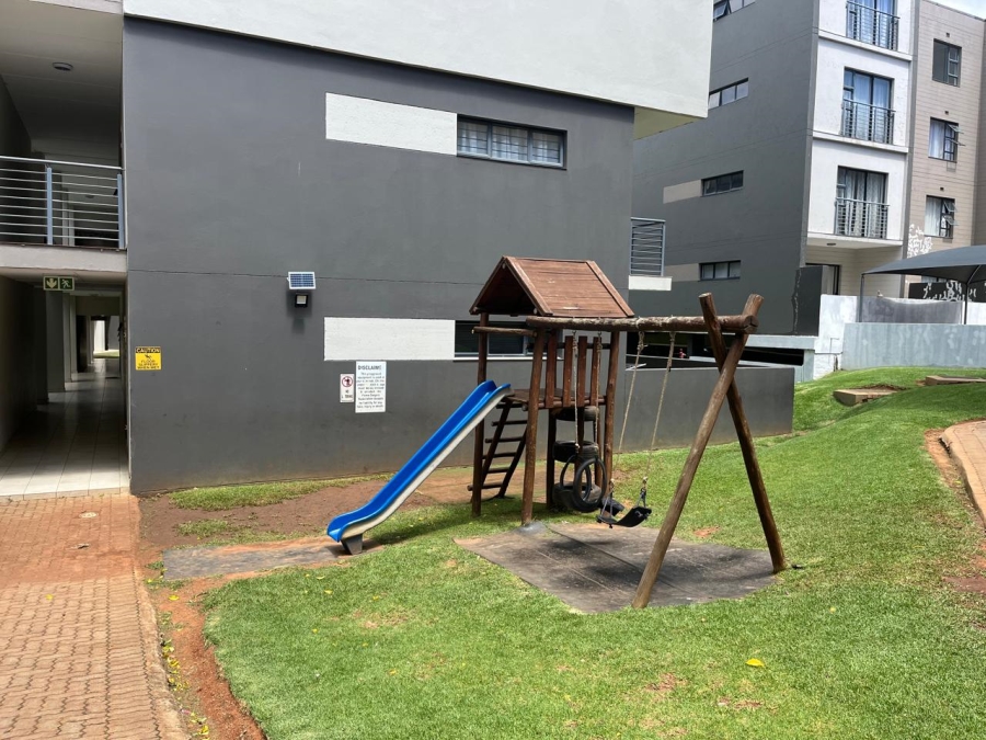 To Let 1 Bedroom Property for Rent in North Riding Gauteng