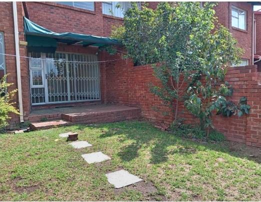 To Let 3 Bedroom Property for Rent in Lyndhurst Gauteng