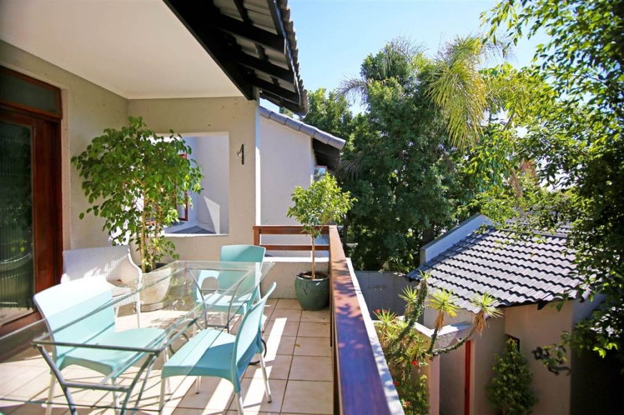 To Let 5 Bedroom Property for Rent in Woodmead Gauteng