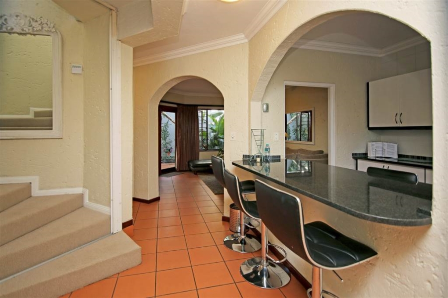 To Let 5 Bedroom Property for Rent in Woodmead Gauteng