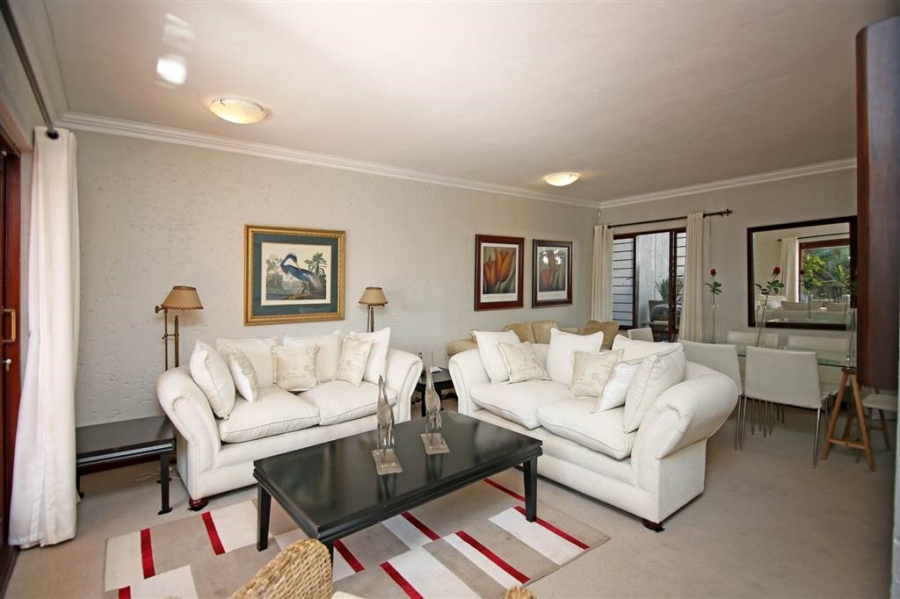 To Let 5 Bedroom Property for Rent in Woodmead Gauteng