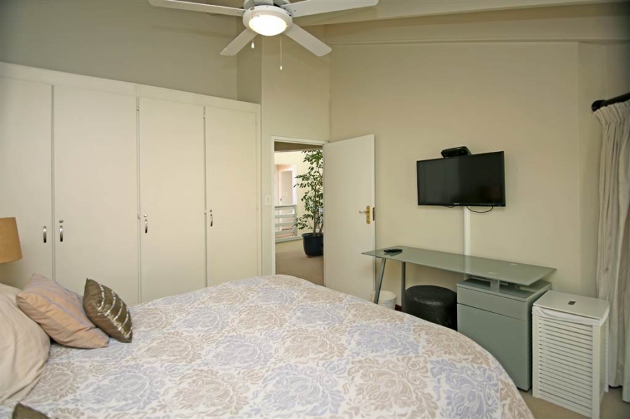 To Let 5 Bedroom Property for Rent in Woodmead Gauteng