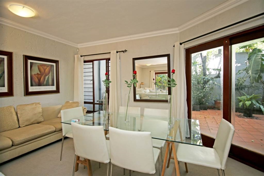 To Let 5 Bedroom Property for Rent in Woodmead Gauteng