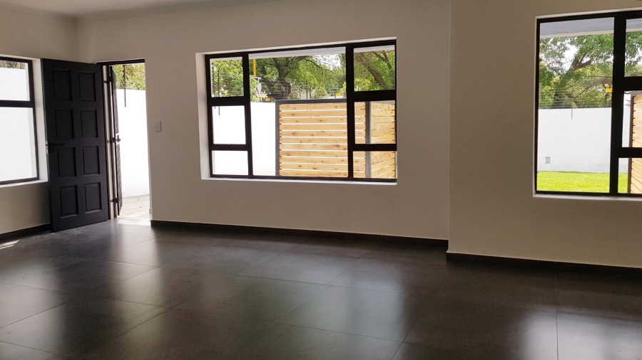 To Let 0 Bedroom Property for Rent in Blairgowrie Gauteng