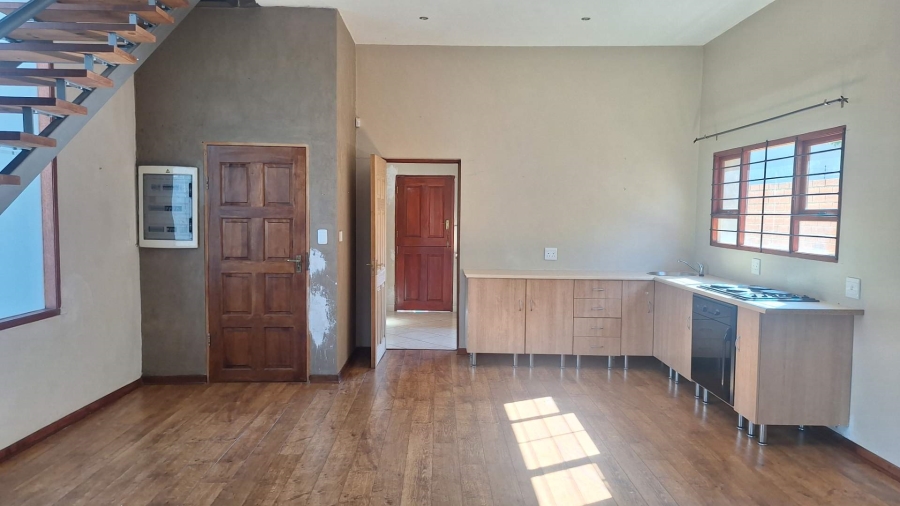 To Let 2 Bedroom Property for Rent in Weltevreden Park Gauteng