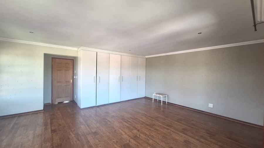 To Let 2 Bedroom Property for Rent in Weltevreden Park Gauteng