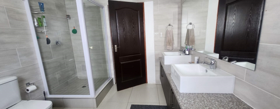 3 Bedroom Property for Sale in Meyersdal Gauteng