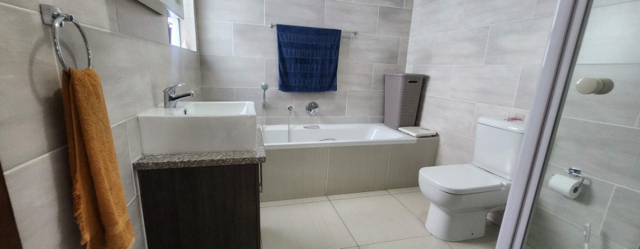 3 Bedroom Property for Sale in Meyersdal Gauteng