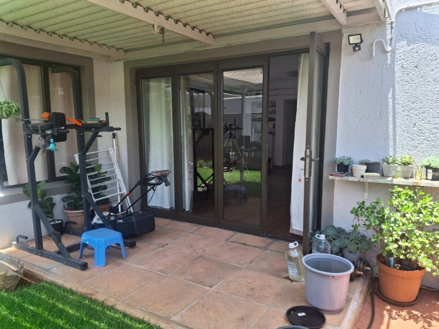 To Let 2 Bedroom Property for Rent in Morningside Gauteng