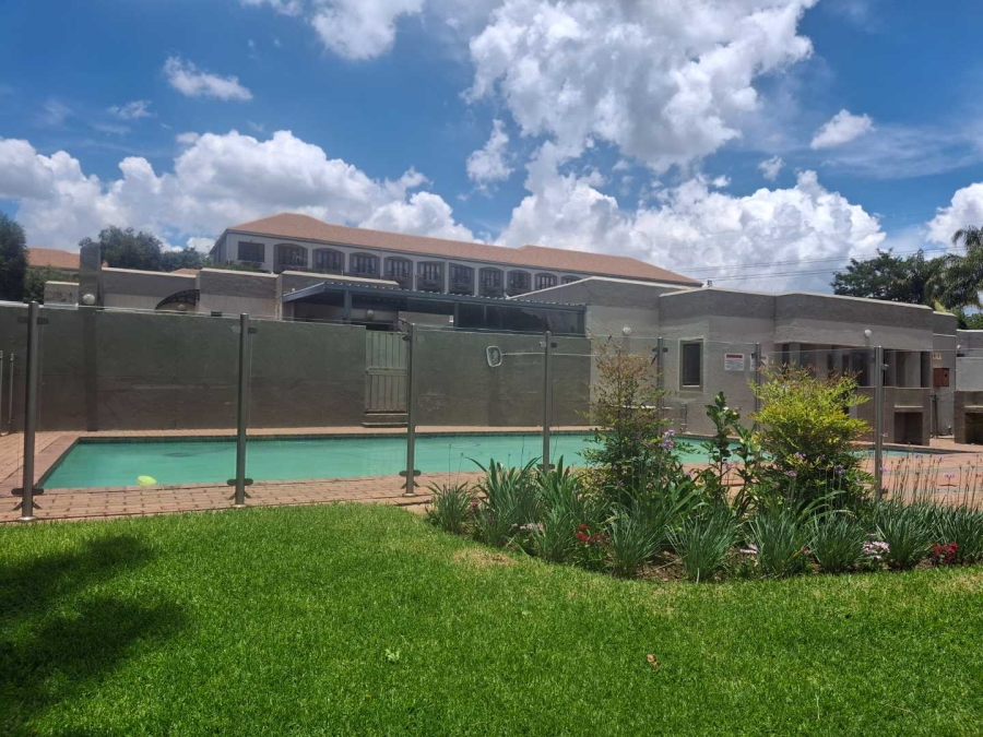 To Let 2 Bedroom Property for Rent in Morningside Gauteng