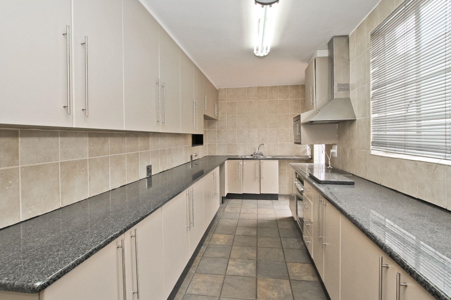 3 Bedroom Property for Sale in Bramley Park Gauteng