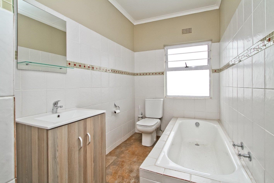 3 Bedroom Property for Sale in Bramley Park Gauteng