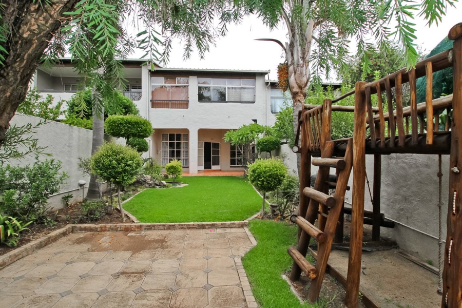 3 Bedroom Property for Sale in Bramley Park Gauteng