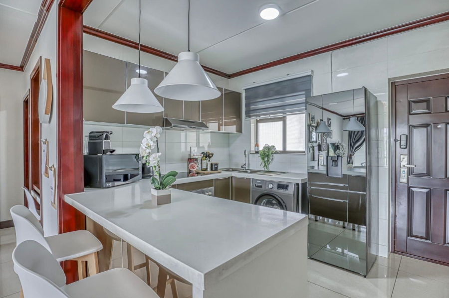 To Let 2 Bedroom Property for Rent in Fourways Gauteng