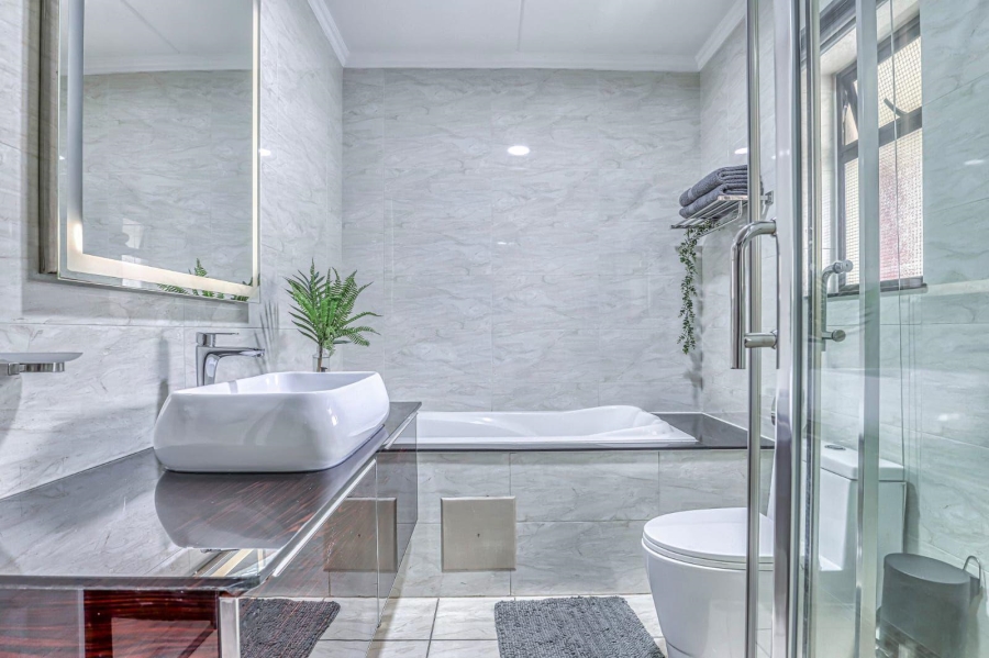 To Let 2 Bedroom Property for Rent in Fourways Gauteng