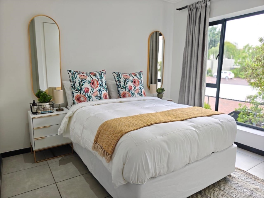 To Let 2 Bedroom Property for Rent in Lonehill Gauteng