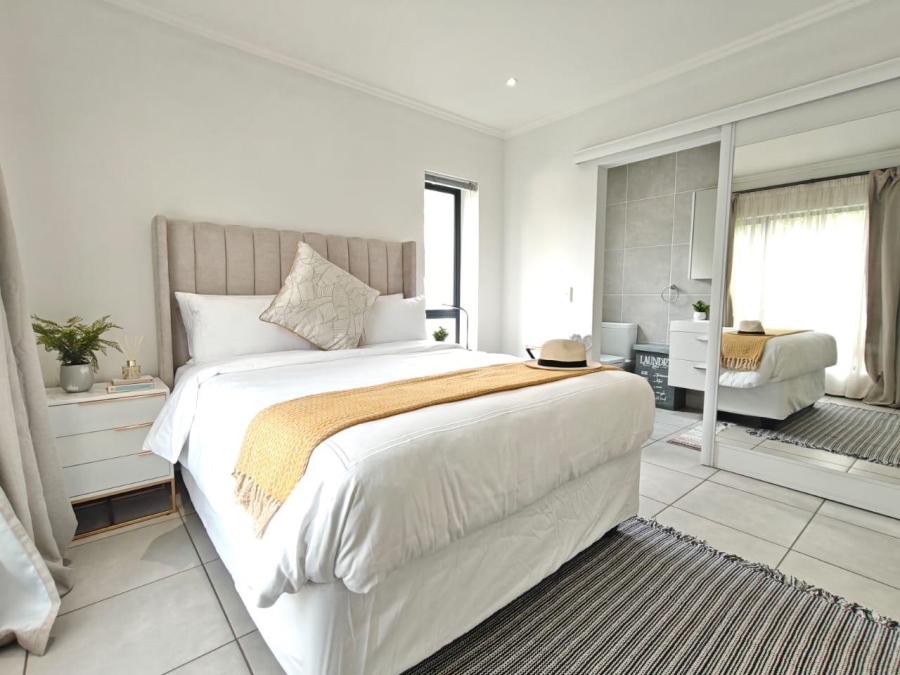 To Let 2 Bedroom Property for Rent in Lonehill Gauteng