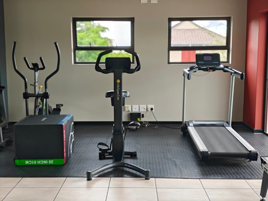 To Let 2 Bedroom Property for Rent in Lonehill Gauteng