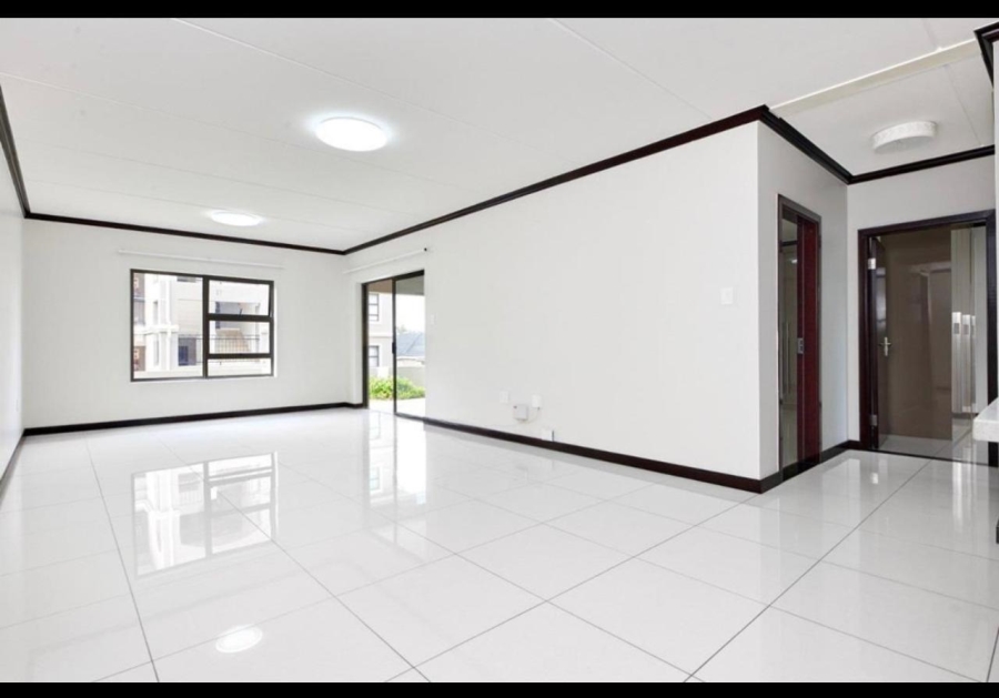 To Let 2 Bedroom Property for Rent in Fourways Gauteng