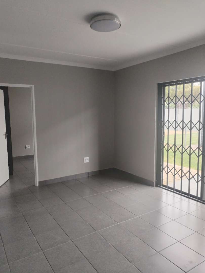 To Let 2 Bedroom Property for Rent in Willow Park Manor Gauteng