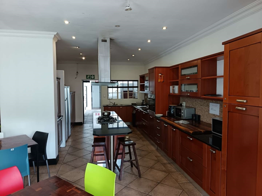 To Let 1 Bedroom Property for Rent in Brooklyn Gauteng