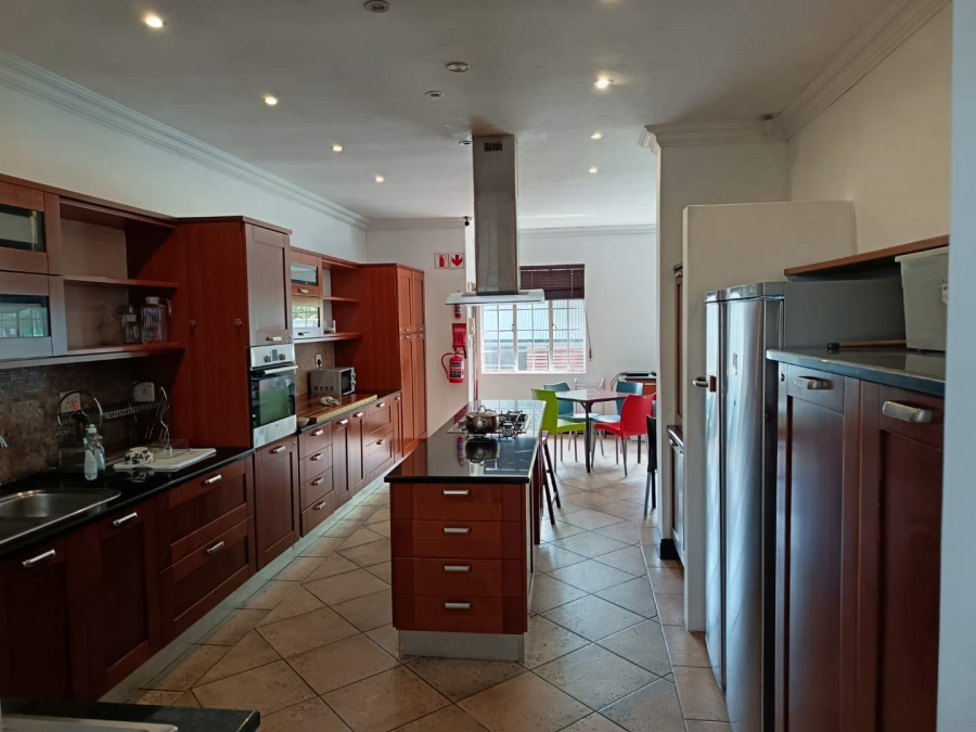To Let 1 Bedroom Property for Rent in Brooklyn Gauteng